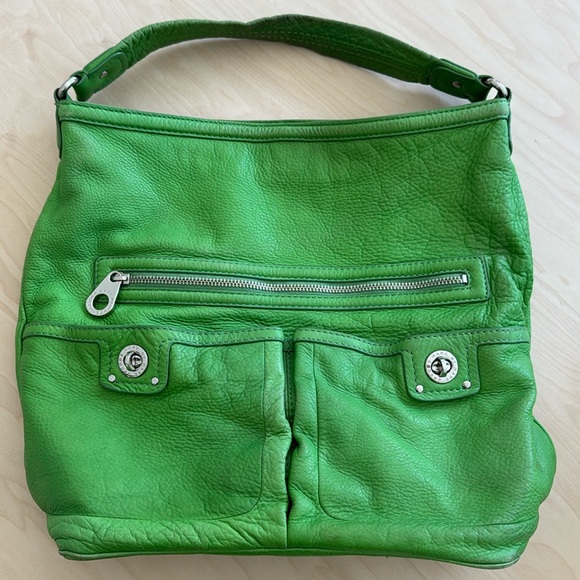 Marc Jacob’s Bright Green Leather Top Handle 3 Exterior Pockets Logo Lining Soft - Picture 1 of 16